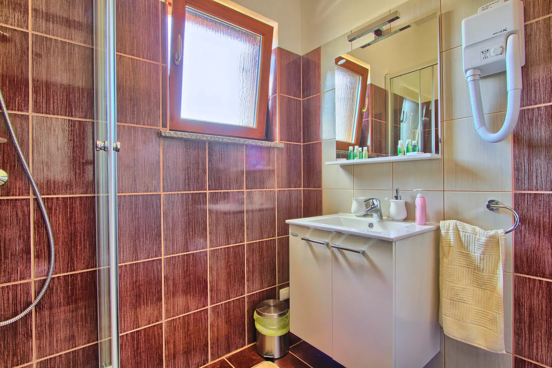 Listing Ad Image